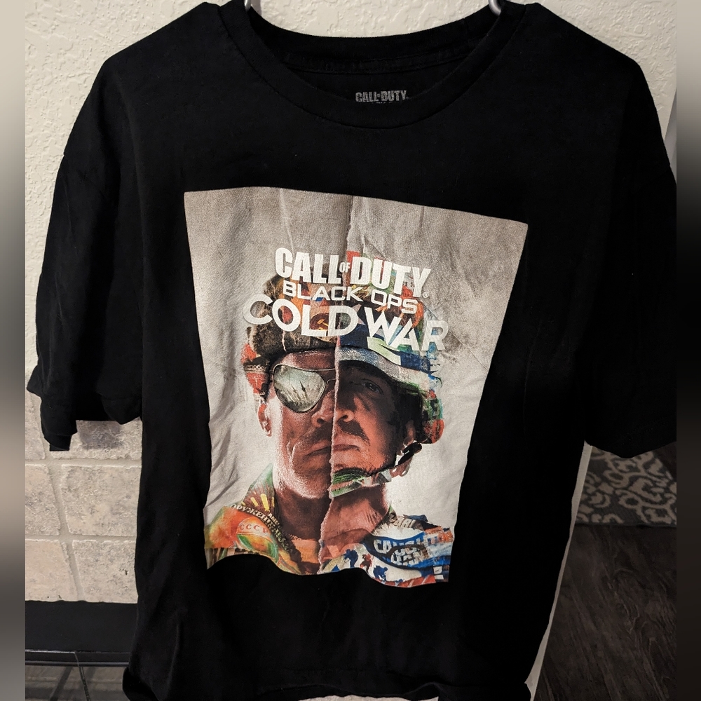COD Black Ops Cold War Tee Size XL